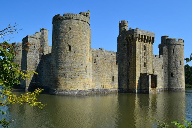 Image credits: Geograph.org.uk Image credits: Geograph.org.uk