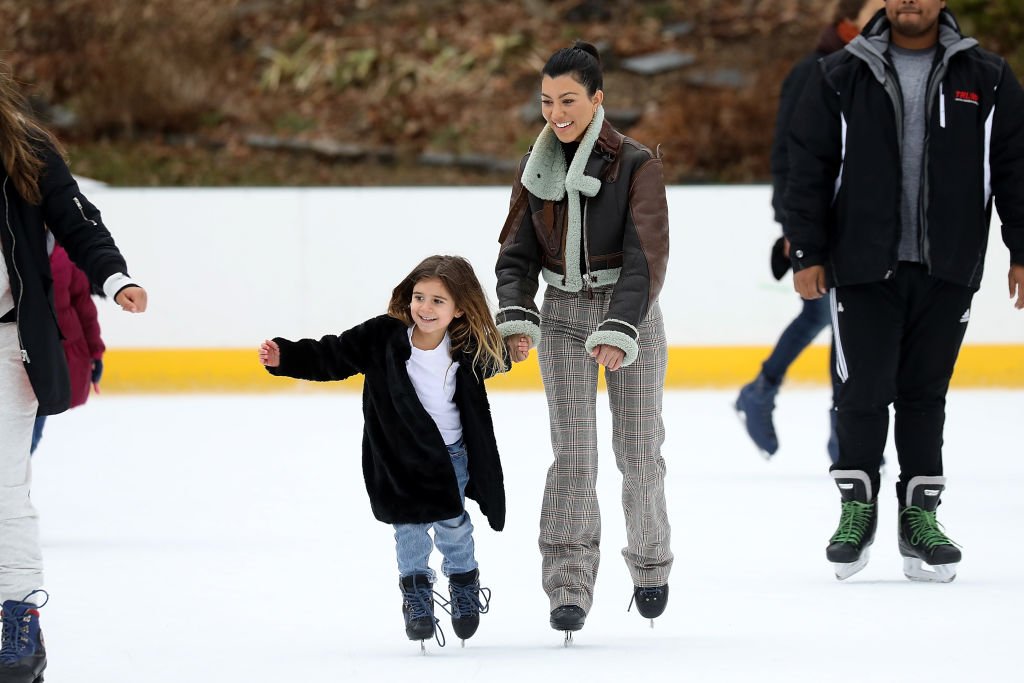 Image Credit: Getty Images / Kourtney Kardashian is seen ice skating with her daughter Penelope in central Park on February 4, 2018 in New York City.