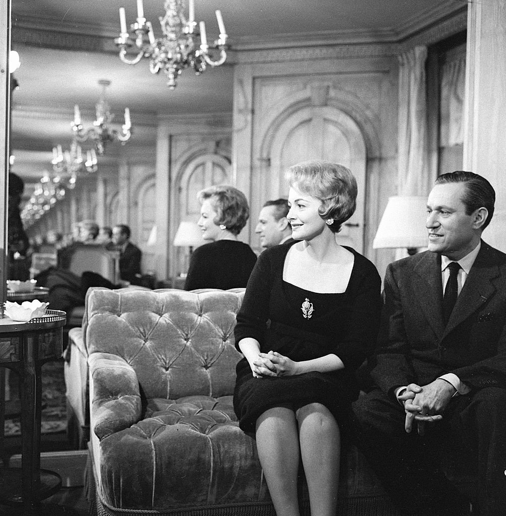 Image Credits: Getty Images / CBS Photo Archive | Olivia de Havilland and her husband Pierre Galante Image Credits: Getty Images / CBS Photo Archive | Olivia de Havilland and her husband Pierre Galante