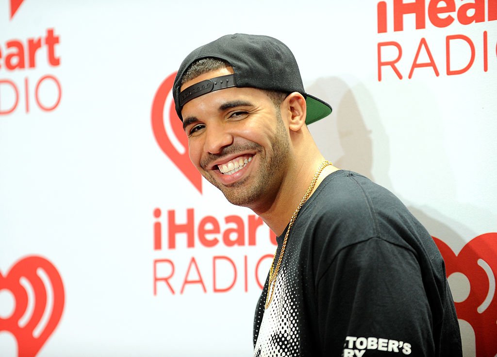 Image Credit: Getty Images / Singer Drake attends the iHeartRadio Music Festival at the MGM Grand Garden Arena on September 21, 2013 in Las Vegas, Nevada.