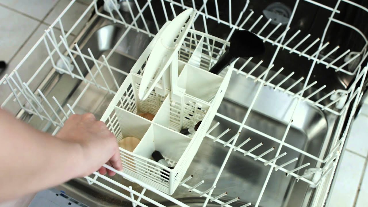 Image Credit: YouTube/Pril Arabia Image Credit: YouTube/Pril Arabia