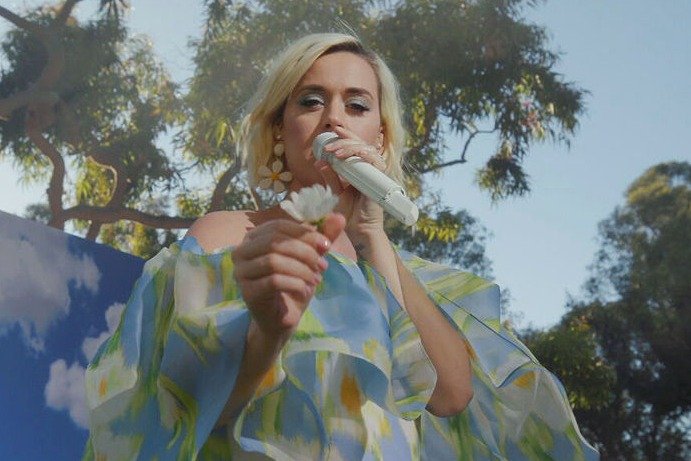 Image Credit: Getty Images / Katy Perry kicks off the "GMA" Summer Concert Series with a performance of her new single, "Daisies,” in 2020.