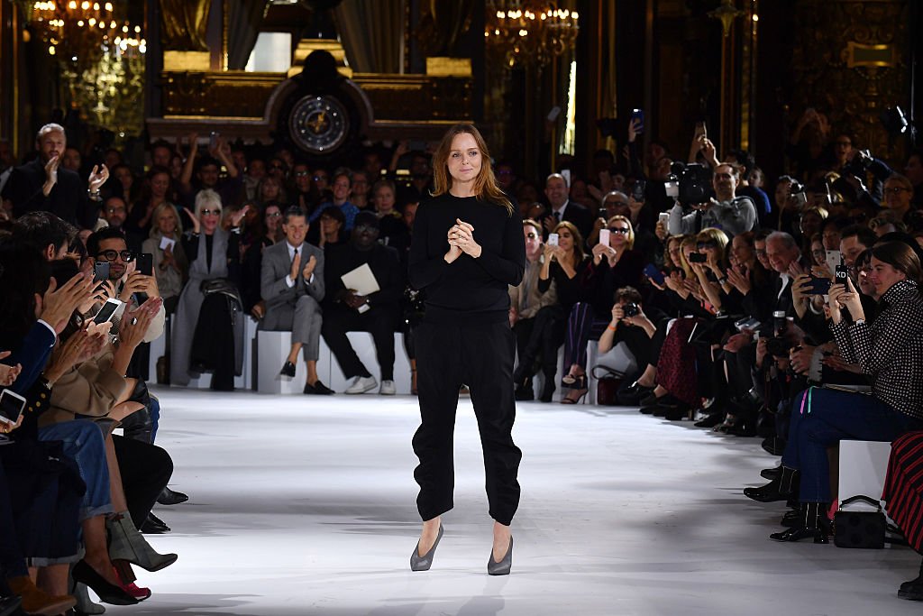 Image Credits: Getty Images / Pascal Le Segretain | Stella McCartney poses on the runway during the Stella McCartney show as part of the Paris Fashion Week Womenswear Spring/Summer 2017 on October 3, 2016 in Paris, France.