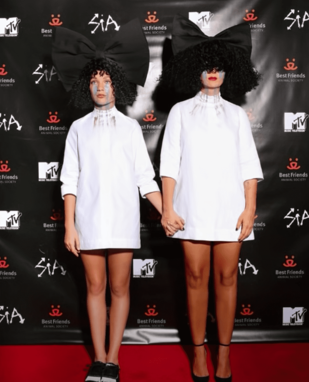Image Credits: Sia's Corner / YouTube Image Credits: Sia's Corner / YouTube