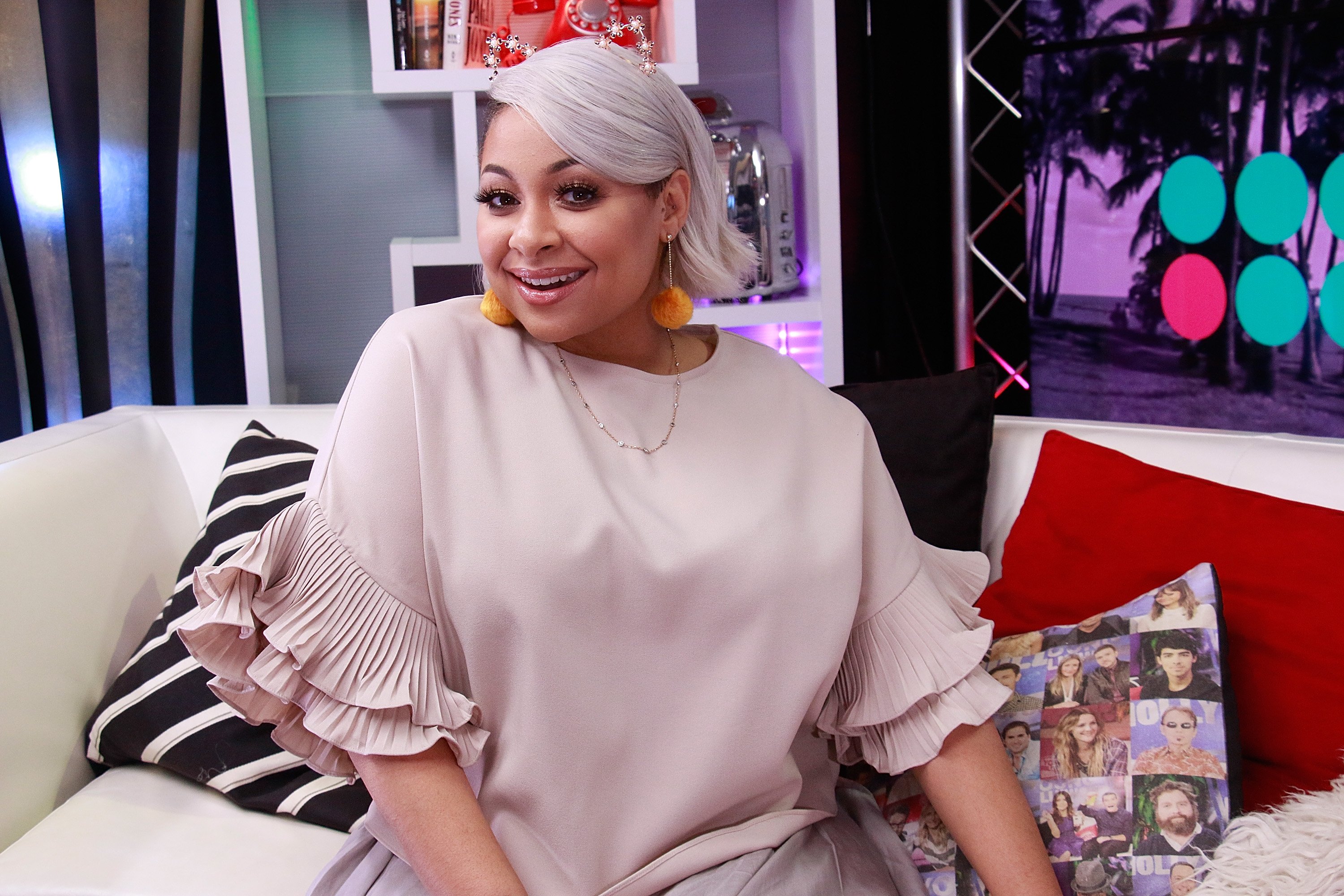 Image Credits: Getty Images / Mary Clavering / Young Hollywood | Raven-Symone visits the Young Hollywood Studio on October 2, 2017 in Los Angeles, California. Image Credits: Getty Images / Mary Clavering / Young Hollywood | Raven-Symone visits the Young Hollywood Studio on October 2, 2017 in Los Angeles, California.