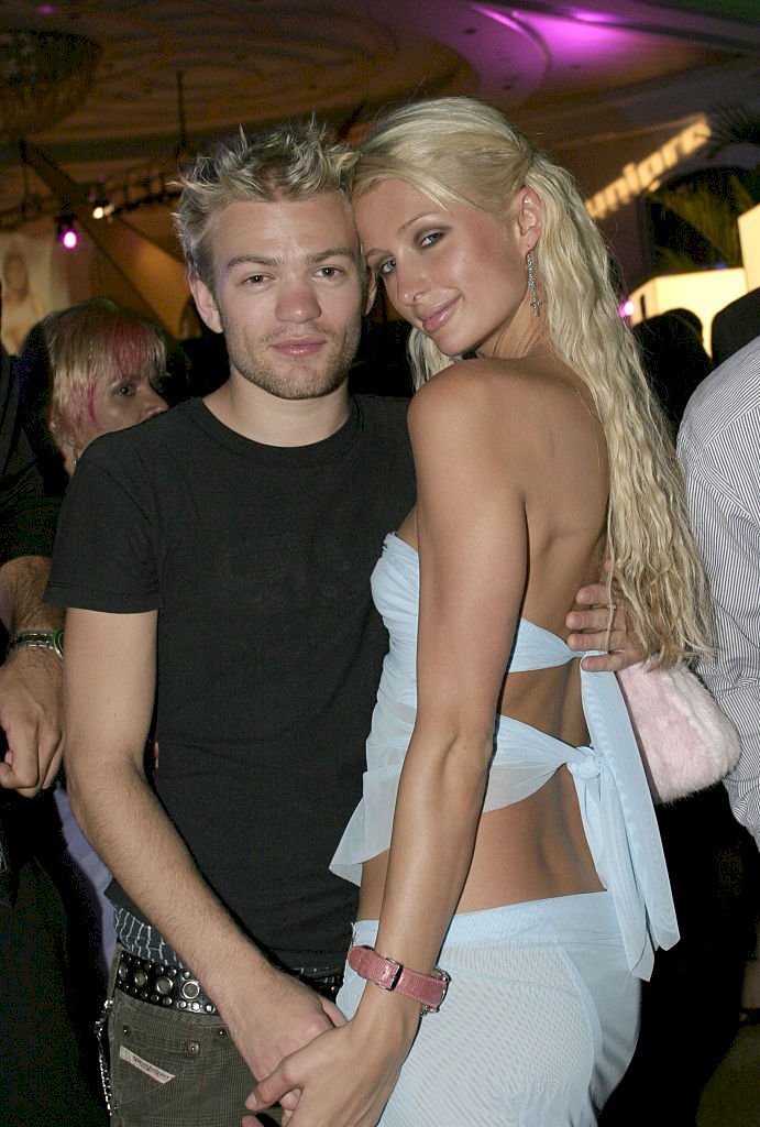 Image Credits: Getty Images / Rodrigo Varela / WireImage | Deryck Whibley and Paris Hilton during 4th Annual Latin GRAMMY Awards.