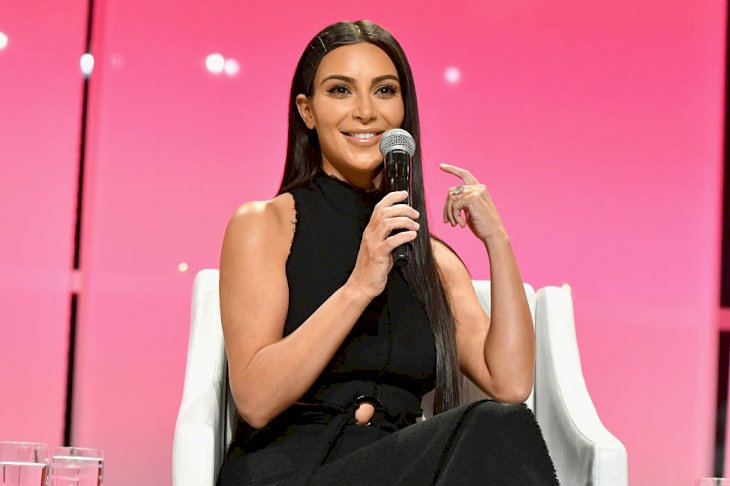 Image Credit: Getty Images/Getty Images for The Girls' Lounge/Slaven Vlasic | Kim Kardashian-West speaks at The Girls' Lounge dinner