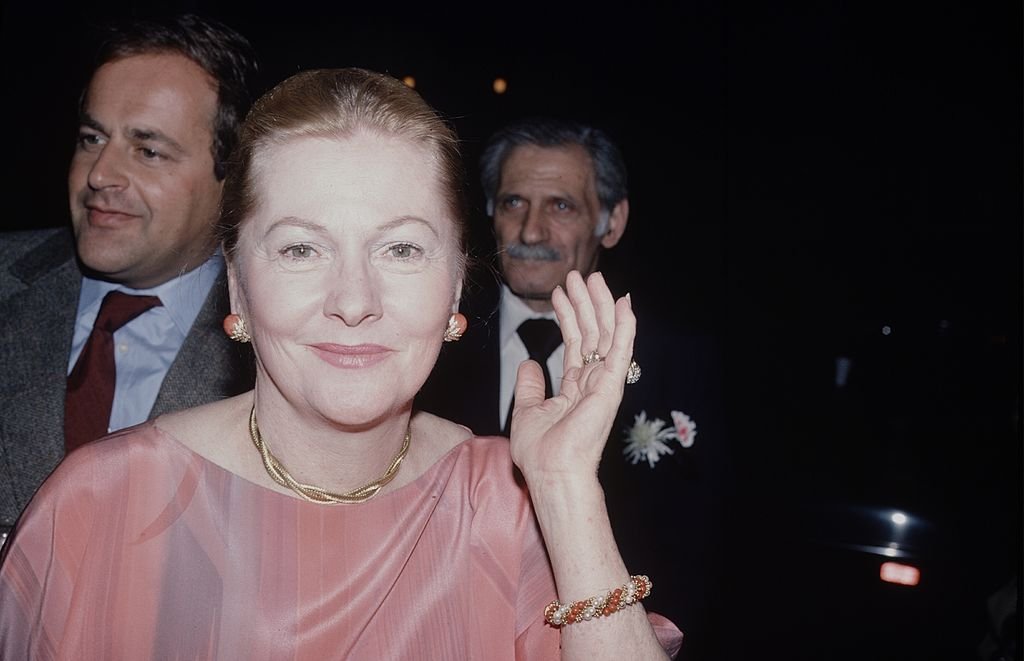 Image Source: Getty Images/The LIFE Picture Collection/Joan smiling at a film event