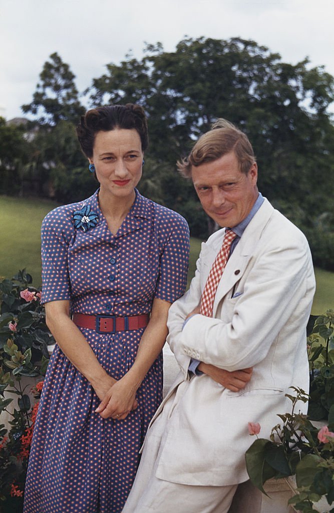 Image Credits: Getty Images / Ivan Dmitri / Michael Ochs Archives | Wallis, Duchess of Windsor (1896-1986) and the Duke of Windsor (1894-1972) outside Goverment House in Nassau, the Bahamas, circa 1942.
