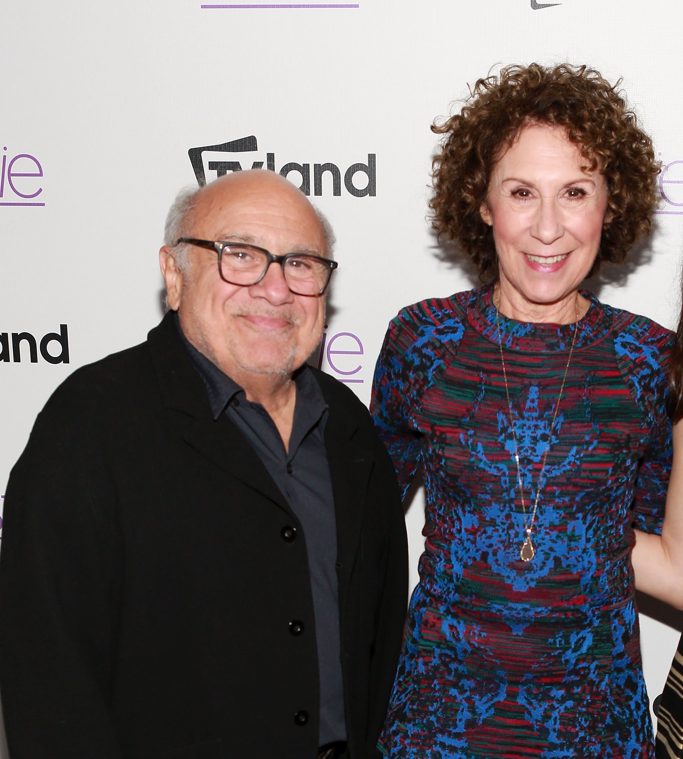 Image Source: Getty Images/Danny DeVito and Rhea Perlman