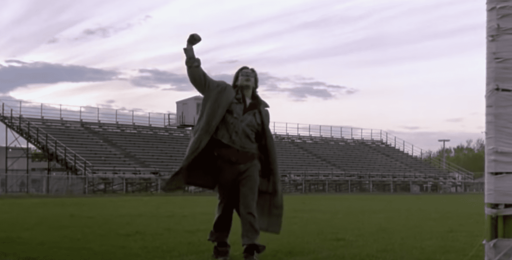 Image Source: Youtube/MsMojo/The Breakfast Club/Universal Pictures