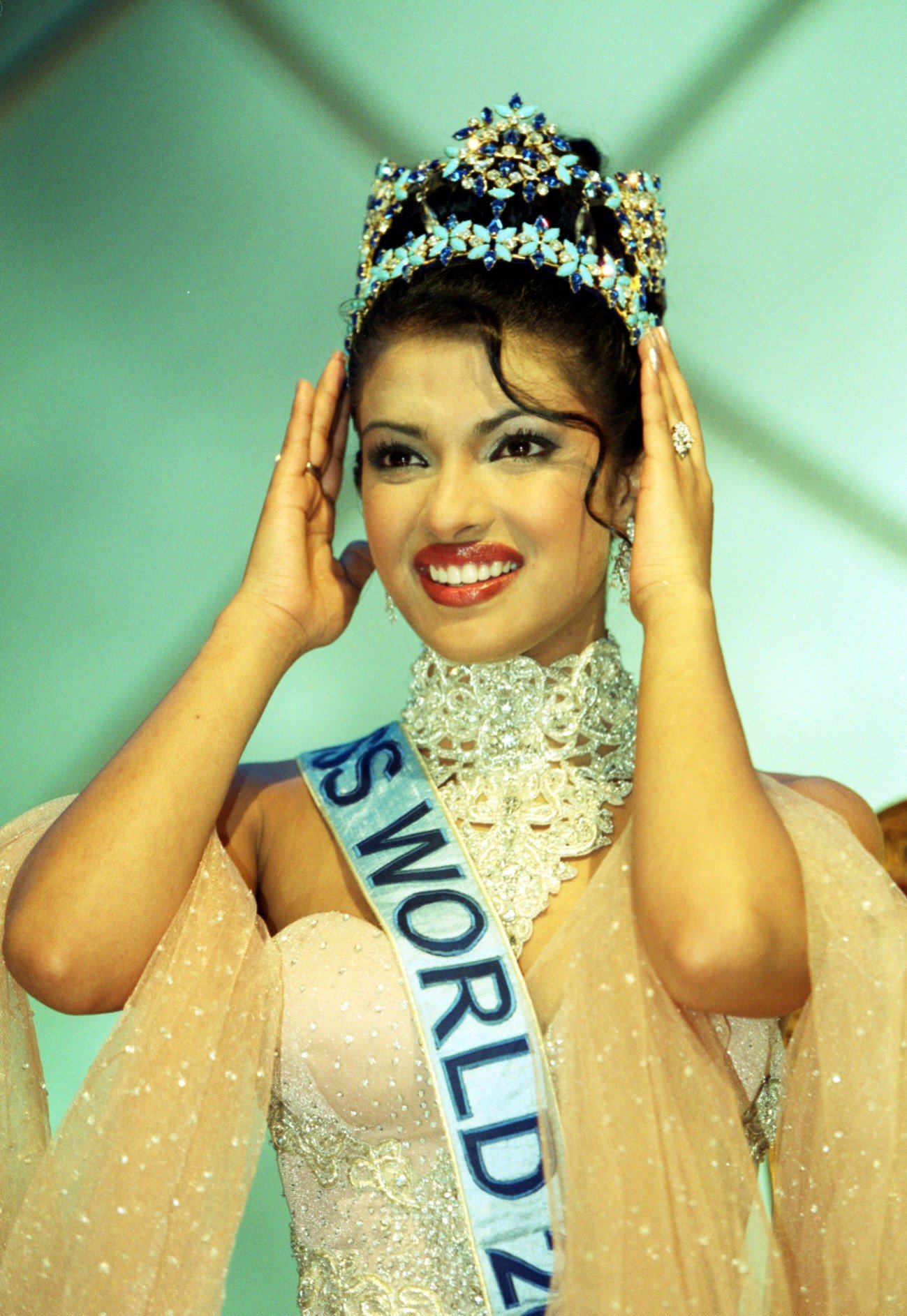 Image Credits: Getty Images | The former Miss World, Priyanka Chopra at her crowning ceremony in 2000.