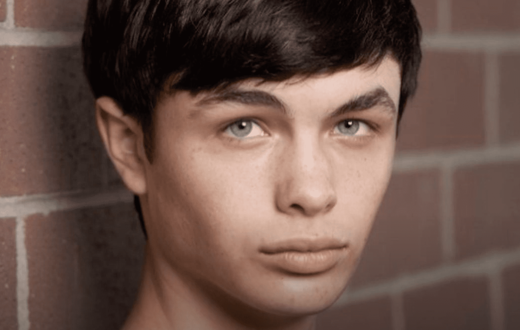 Image Credits: YouTube / Álbum de fotos | Logan Williams passed away at 16 years old