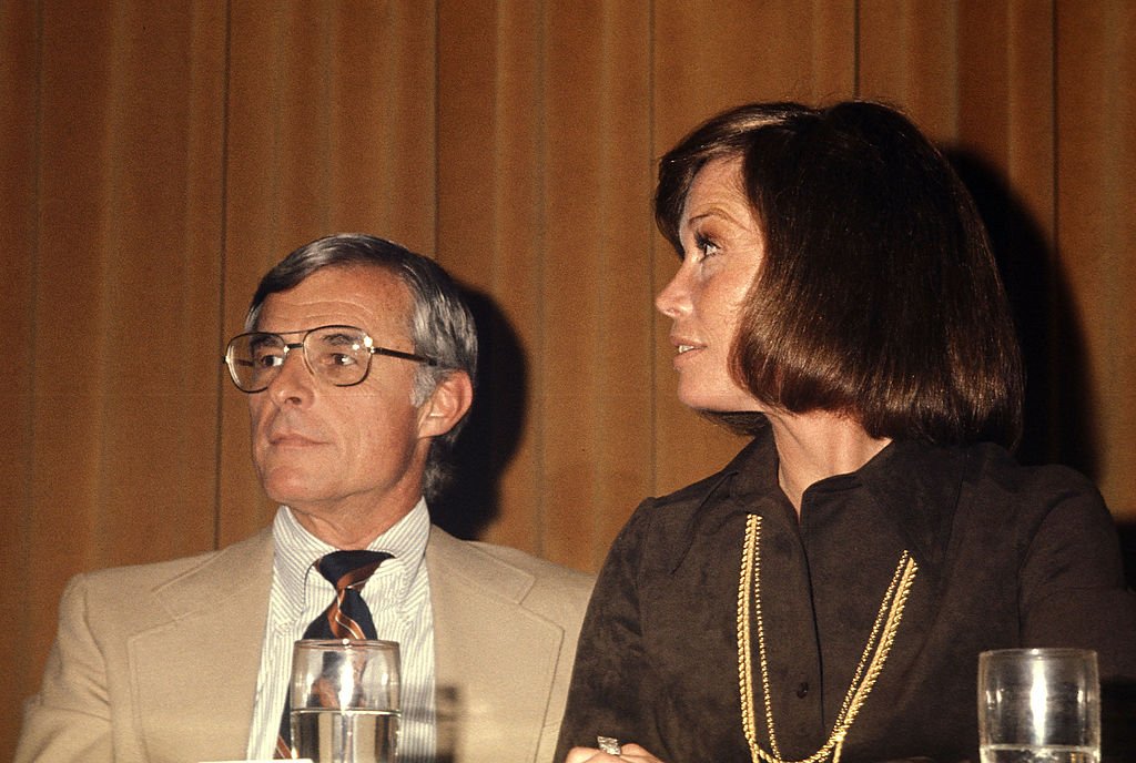 Image Credits: Getty Images | Mary Tyler Moore and second husband Gary Tinker