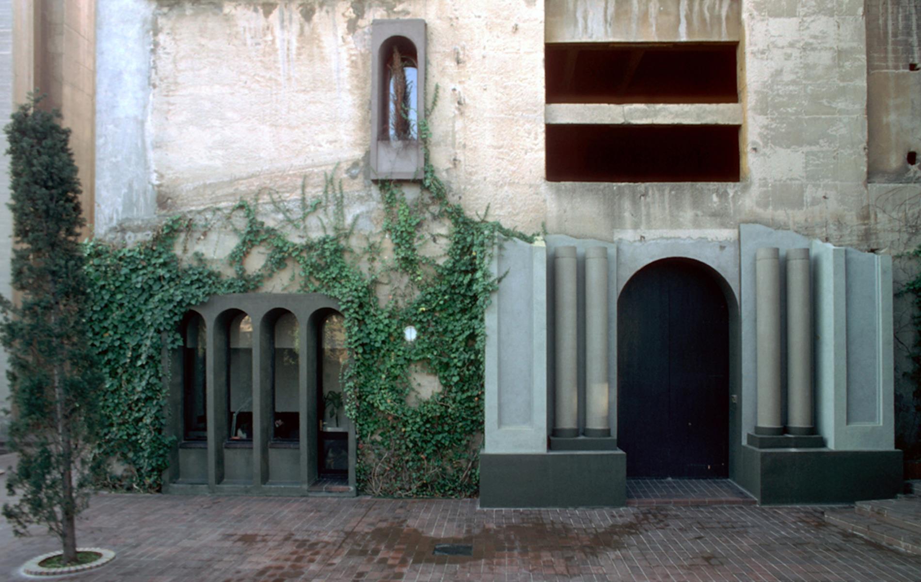 Image Credit: Facebook/Ricardo Bofill Taller de Arquitectura Image Credit: Facebook/Ricardo Bofill Taller de Arquitectura
