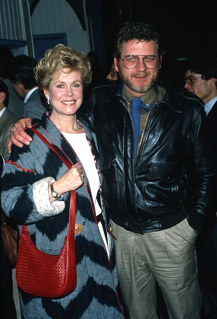 Image Credits: Getty Images / Donaldson Collection / Michael Ochs Archives | Actor Robert Foxworth and his wife 'Bewitched' actress Elizabeth Montgomery attend an event in circa 1988 in Los Angeles, California. Image Credits: Getty Images / Donaldson Collection / Michael Ochs Archives | Actor Robert Foxworth and his wife 'Bewitched' actress Elizabeth Montgomery attend an event in circa 1988 in Los Angeles, California.