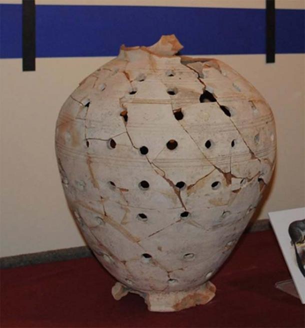 Image Credit: Museum of Ontario Archaeology/Katie Urban Image Credit: Museum of Ontario Archaeology/Katie Urban