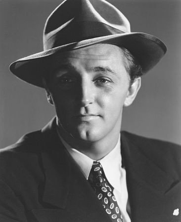 Image Source: Wikimedia Commons/Promotional photograph of actor Robert Mitchum