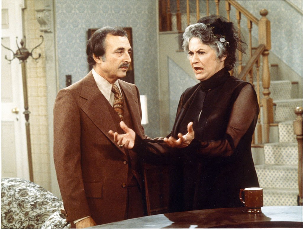 Image Credits: Getty Images / CBS | "Maude" cast members (from left) Bill Macy (as Walter Findlay) and Bea Arthur (as Maude Findlay). 1975. Image Credits: Getty Images / CBS | "Maude" cast members (from left) Bill Macy (as Walter Findlay) and Bea Arthur (as Maude Findlay). 1975.
