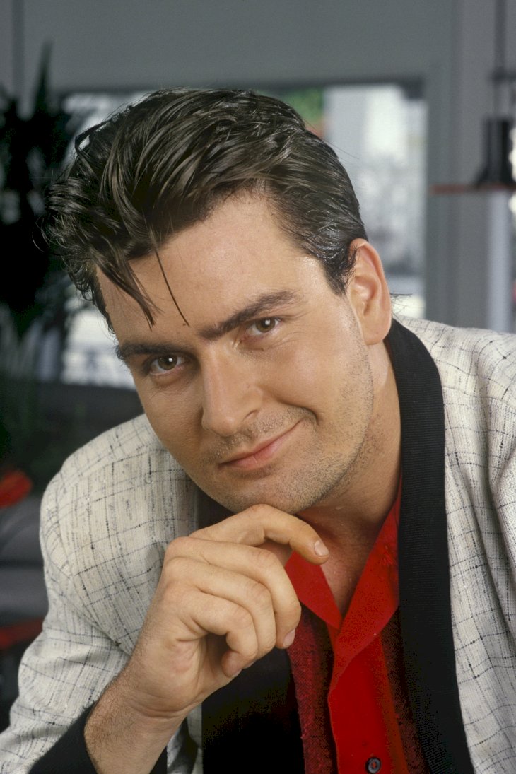 Image Credit: Getty Images / Charlie Sheen in front of the camera.