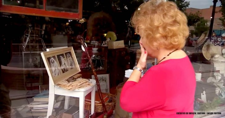 Mujer nota una foto en una tienda de antigüedades y grita cuando reconoce a la chica en la foto