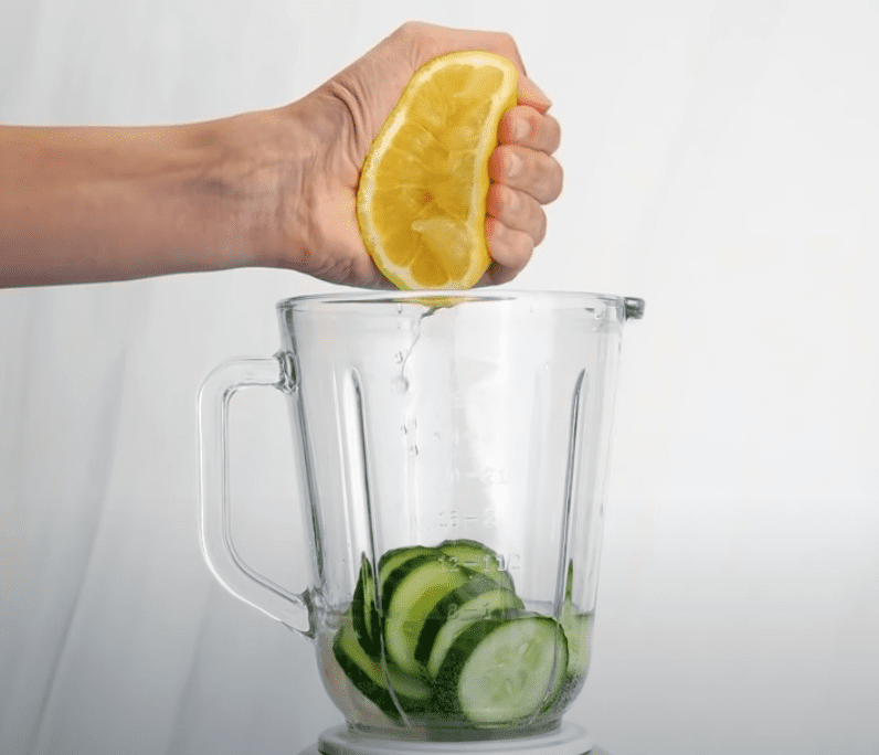 Image Credits: YouTube / 5-Minute Crafts GIRLY