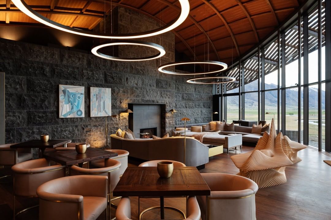 Photo Credits: Instagram/camerondesignhouse