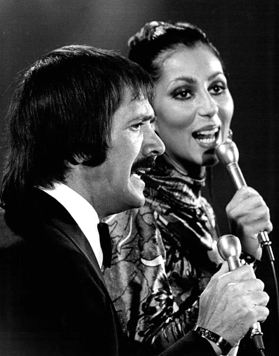 Image Source: Wikimedia Commons/Public Domain/Publicity photo of Sonny and Cher for their TV show. Image Source: Wikimedia Commons/Public Domain/Publicity photo of Sonny and Cher for their TV show.