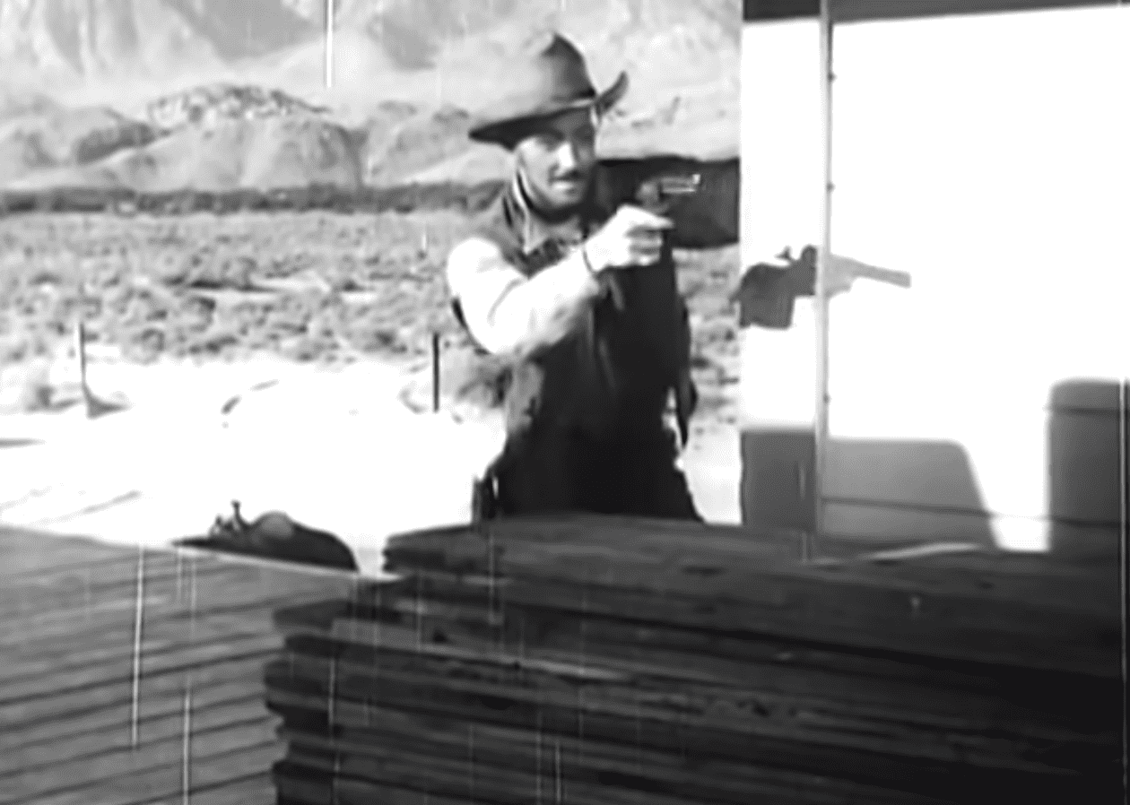 Image Source: Youtube/The Hollywood Collection|Hoppy Serves a Writ/Harry Sherman Productions