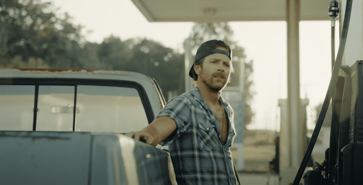 Image source: YouTube | Kip Moore
